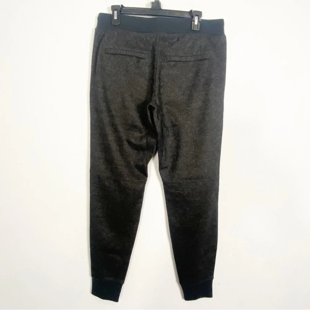 JOHN VARVATOS Zip Pocket Jogger Pant Size Medium Gray Plaid Sweatpants
